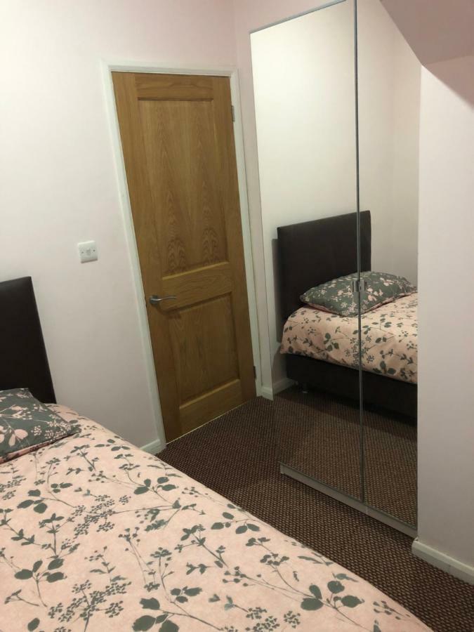 Treetops Flat2 Hall Green B28 Birmingham Dış mekan fotoğraf