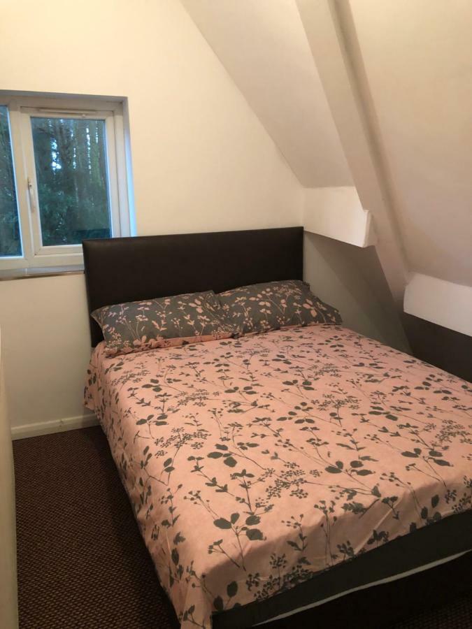 Treetops Flat2 Hall Green B28 Birmingham Dış mekan fotoğraf