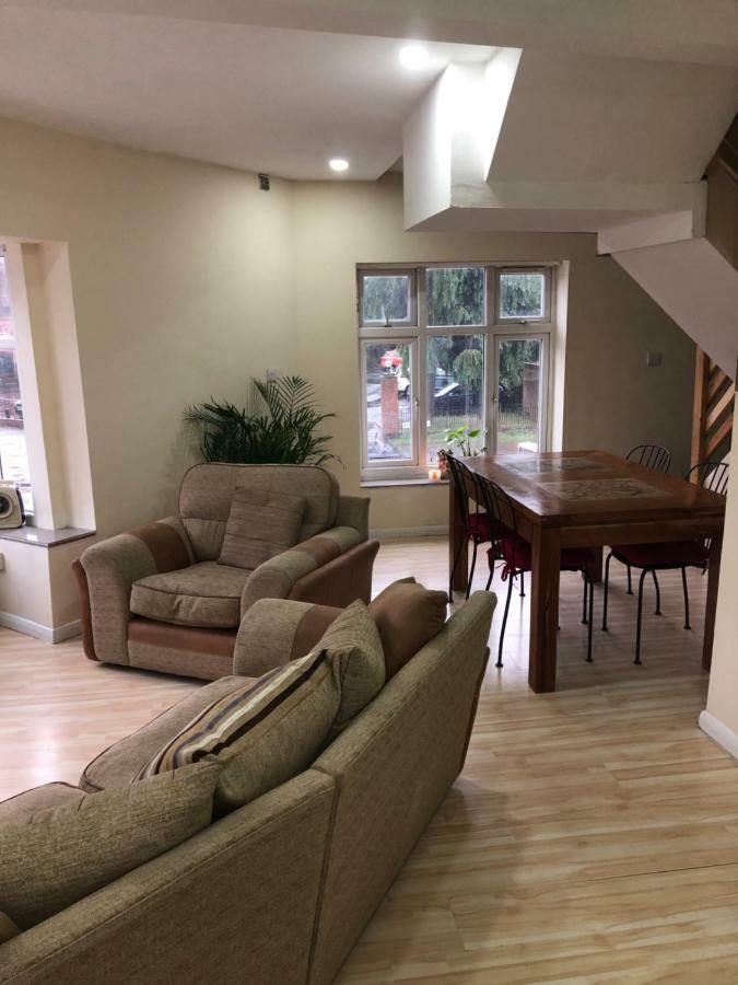 Treetops Flat2 Hall Green B28 Birmingham Dış mekan fotoğraf