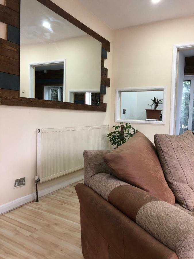 Treetops Flat2 Hall Green B28 Birmingham Dış mekan fotoğraf