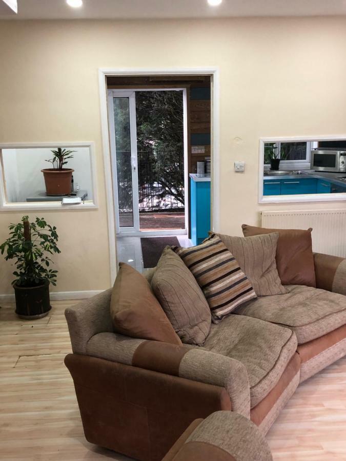 Treetops Flat2 Hall Green B28 Birmingham Dış mekan fotoğraf
