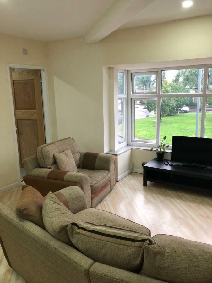 Treetops Flat2 Hall Green B28 Birmingham Dış mekan fotoğraf